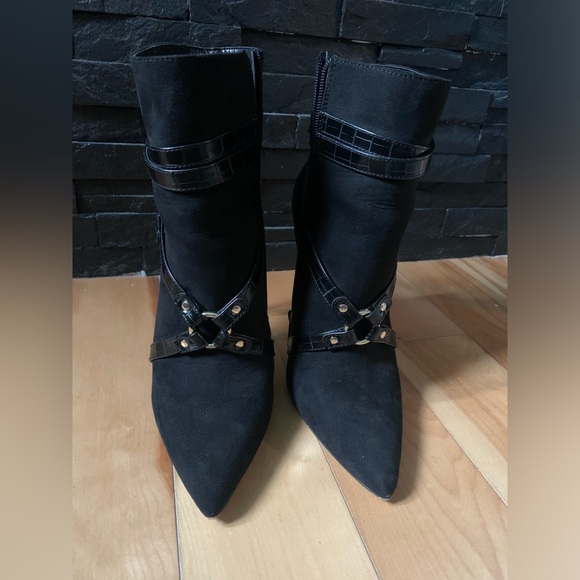 🌟High Heels JLO boots size 10 🌟 - Picture 7 of 8